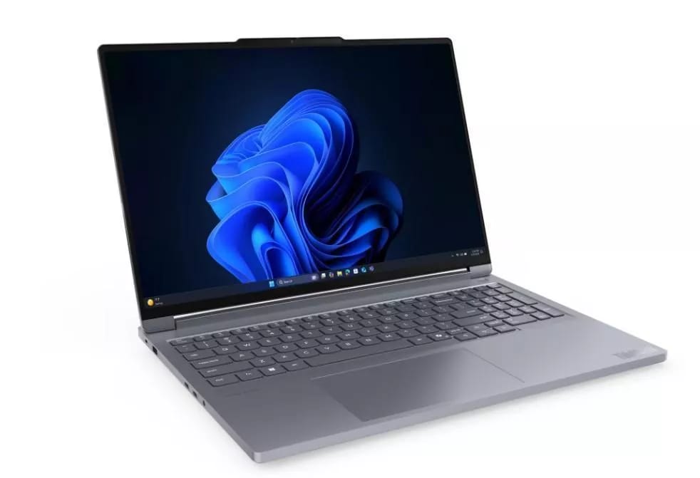Workstation Mobile Lenovo TB16P U9 Rtx 5060 32GB 1TB Free