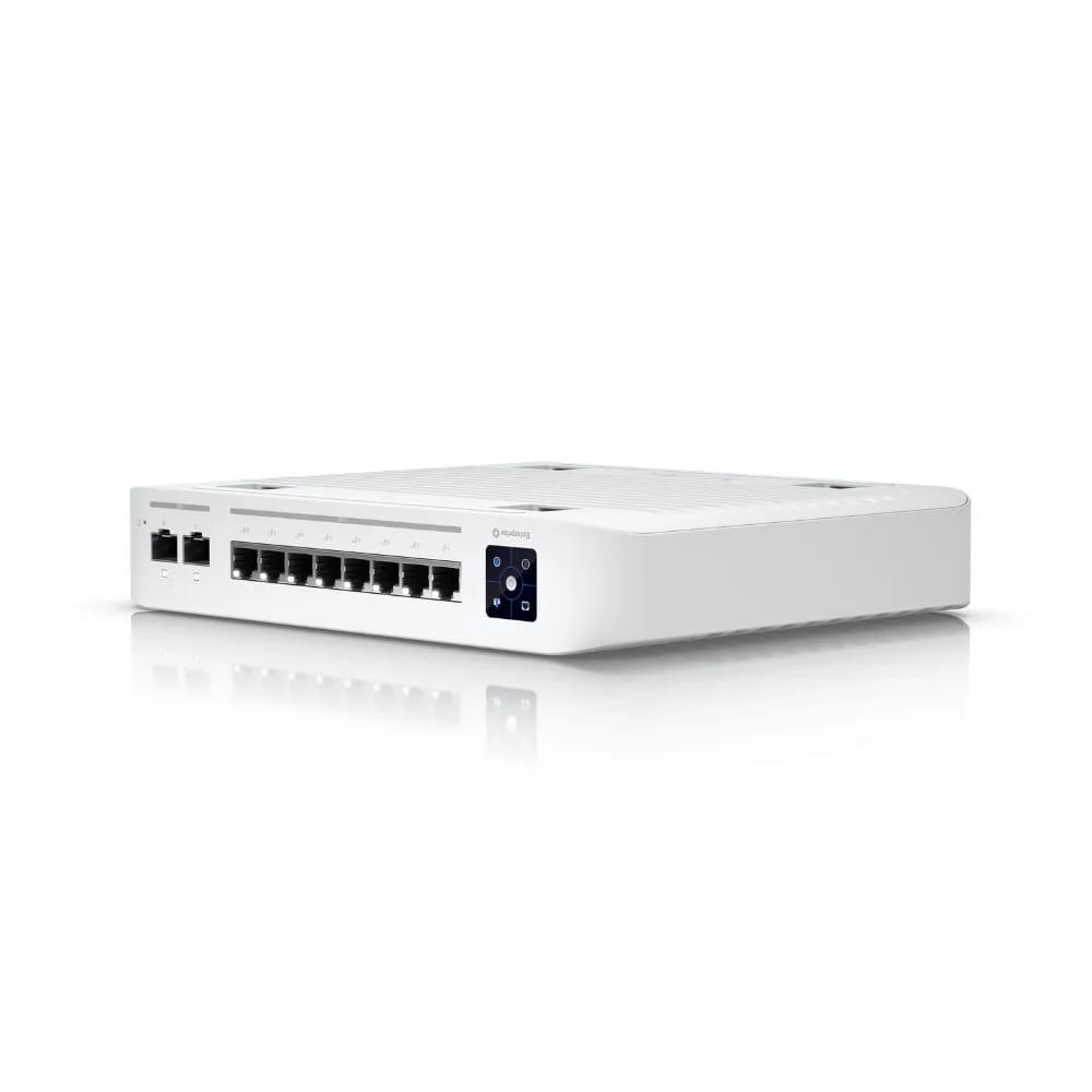 An 8-port, Layer 3 switch with 2.5 GbE PoE+ output