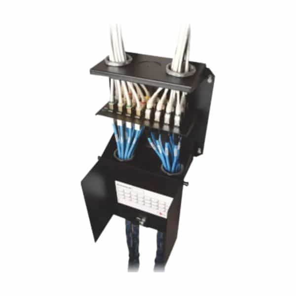 Caja de zona pasiva Siemon 24 puertos interior negra con 4 niples metálicos ZU-MX-24P