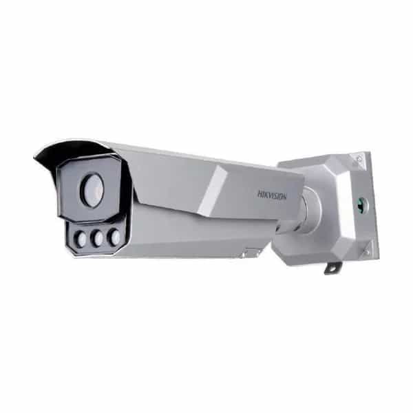 Cámara IP bullet LPR Hikvision IDS-TCM203-A/0832 (850NM) 2MP ANPR